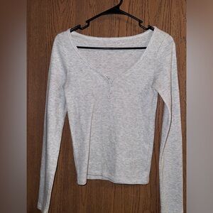 American Eagle Button Long Sleeve